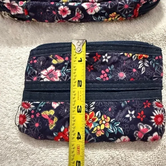 Floral Quilted Cosmetic Bag and Coin Pouch Set - Picture 7 of 8